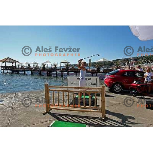 Hole in one water tournament, Alaya Bar, Portoroz, Slovenia 19.7.2008. Photo by Ales Fevzer 