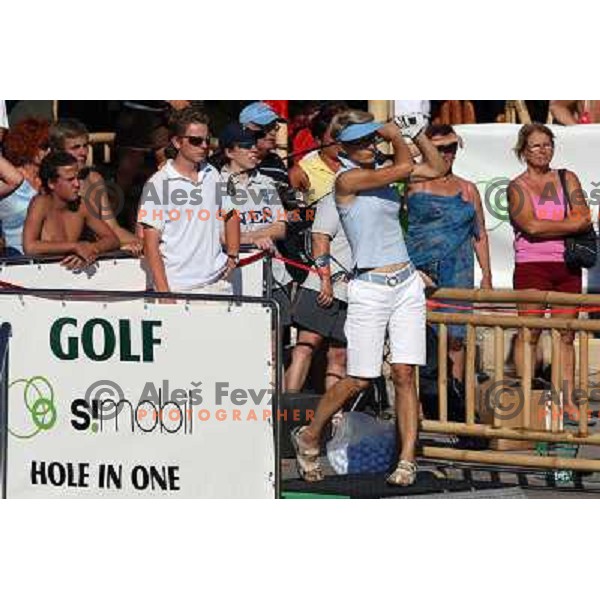 Hole in one water tournament, Alaya Bar, Portoroz, Slovenia 19.7.2008. Photo by Ales Fevzer 