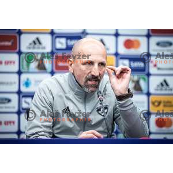 Damir Krznar, head coach of Maribor at the press conference during Prva liga Telemach football match between Maribor and Koper in Ljudski vrt, Maribor, Slovenia on April 8, 2023. Photo: Jure Banfi