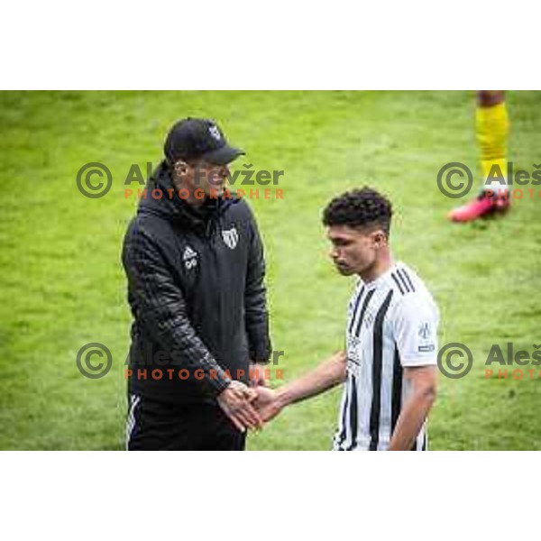 Dejan Grabic, head coach of Mura and Darick Kobie Morris during Prva liga Telemach football match between Mura and Radomlje in Fazanerija, Murska Sobota, Slovenia on April 15, 2023. Photo: Jure Banfi