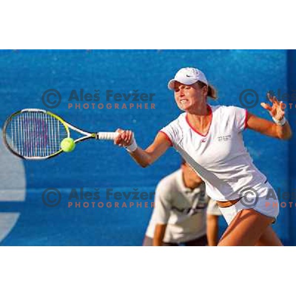 Elena Bovina (RUS) at Banka Koper Slovenia Open WTA tennis tournament, Portoroz, 25.7.2008. Photo by Ales Fevzer 