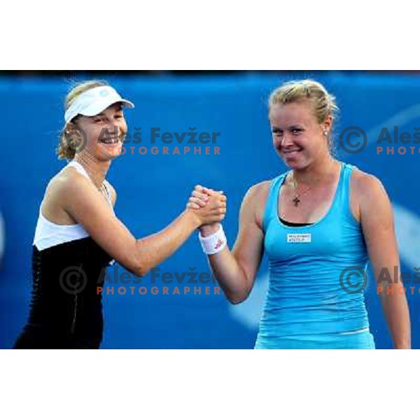 Makarova, Dushevina 