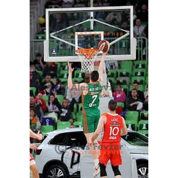 Amar Alibegovic of Cedevita Olimpija and Branko Lazic of Crvena Zvezda mts during ABA League 2022-2023 match between Cedevita Olimpija and Crvena Zvezda mts (SRB) in Ljubljana, Slovenia on April 24, 2023. Foto: Filip Barbalic