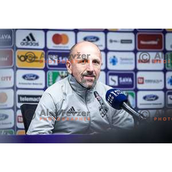 Damir Krznar, head coach of Maribor at the press conference during Prva liga Telemach football match between Maribor and Mura in Ljudski vrt, Maribor, Slovenia on May 2, 2023. Photo: Jure Banfi