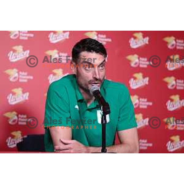 Albert Riera at the press conference after Pivovarna Union Slovenian Cup match between Olimpija and Maribor in Celje on May 6, 2023