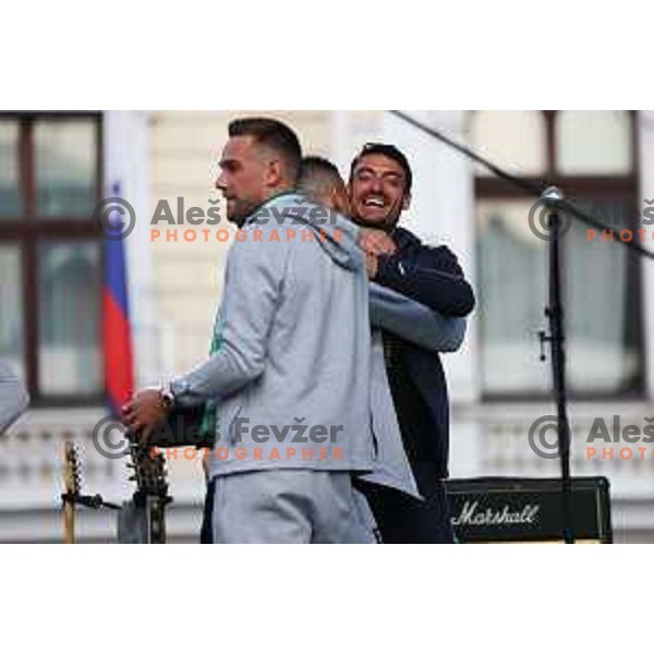 Head coach Albert Riera during championship celebration of Olimpija in Kongresni trg, Ljubljana, Slovenia on May 20, 2023. Foto: Filip Barbalic