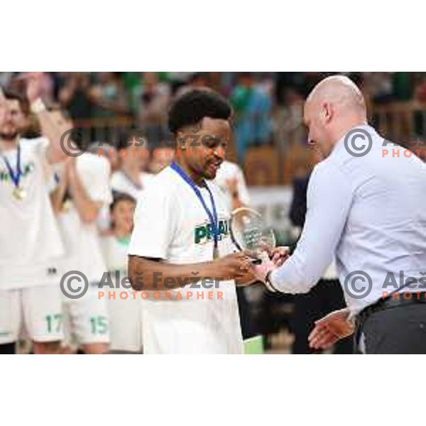 Yogi Ferrell of Cedevita Olimpija celebrates the Title of Nova KBM league after beating Helios Suns in the Final in Hala Tivoli, Ljubljana, Slovenia on June 10, 2023. Foto: Filip Barbalic