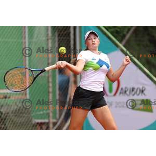 Zoja Peternel (SLO) competes in Girls Tennis Singles during EYOF Maribor 2023 in Maribor, Slovenia on July 24, 2023. Foto: Filip Barbalic