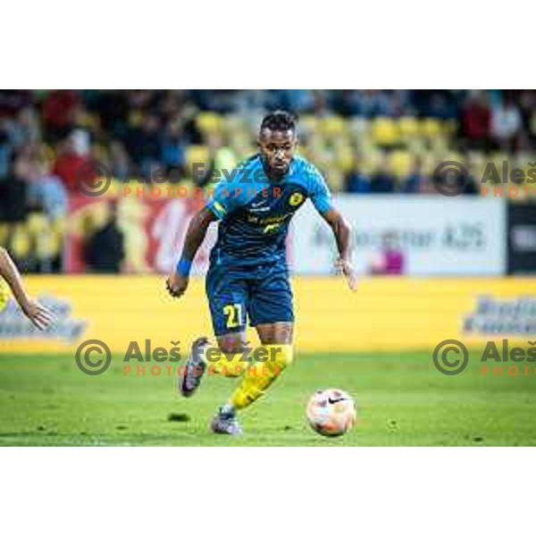 Julien Lamy in action during UEFA Europa Conference League qualifications football match between Celje and Maccabi Tel Aviv in Arena z’dezele, Celje, Slovenia on August 31, 2023. Photo: Jure Banfi