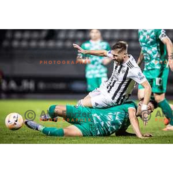 Roko Jurisic vs Jorge Fernando Dos Santos Silva in action during Prva liga Telemach football match between Mura and Olimpija in Fazanerija, Murska Sobota, Slovenia on September 3, 2023. Foto: Jure Banfi