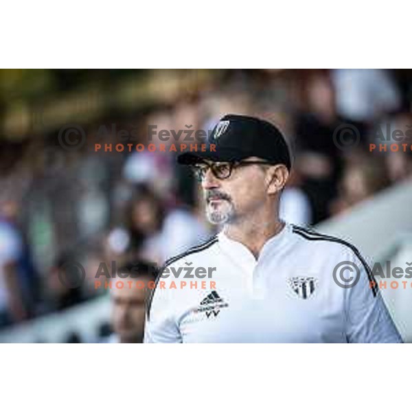 Vladimir Vermezovic, head coach of Mura during Prva liga Telemach football match between Mura and Bravo in Fazanerija, Murska Sobota, Slovenia on September 16, 2023. Photo: Jure Banfi