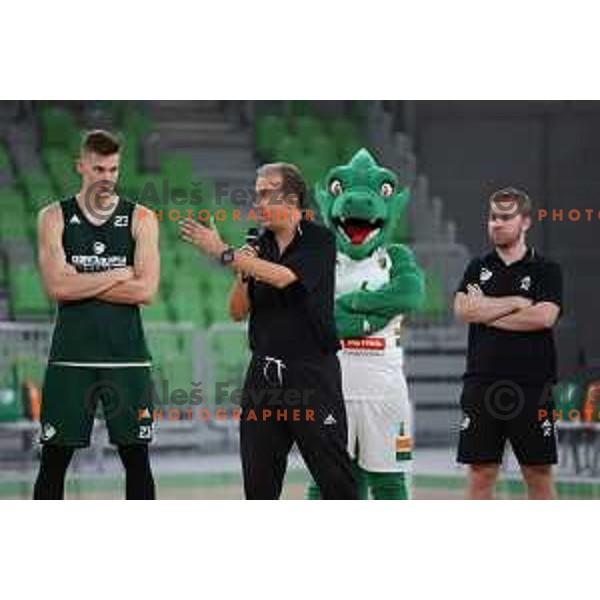 Simone Pianigiani, head coach of Cedevita Olimpija during practice session in Arena Stozice, Ljubljana, Slovenia on September 27, 2023