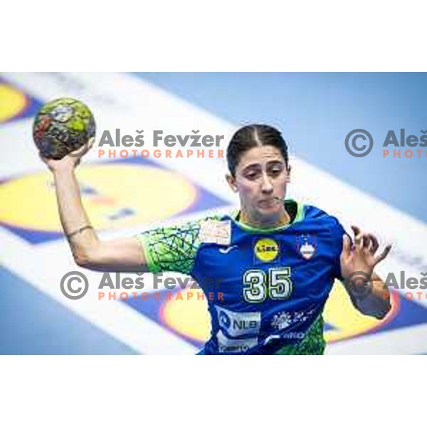 Ema Hrvatin in action during Women’s Euro 2024 qualifications handball match between Slovenia and Latvia in Dvorana Golovec, Celje, Slovenia on October 11, 2023. Photo: Jure Banfi