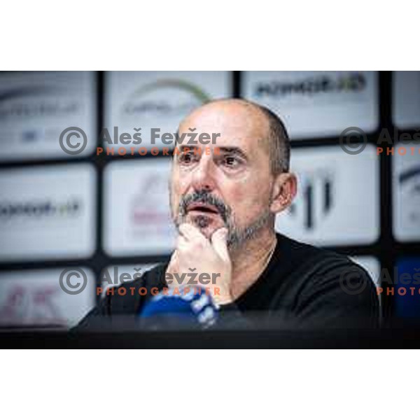 Vladimir Vermezovic, head coach of Mura at the press conference after Prva liga Telemach football match between Mura and Koper in Fazanerija, Murska Sobota, Slovenia on October 22, 2023. Photo: Jure Banfi