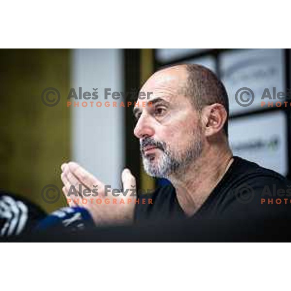 Vladimir Vermezovic, head coach of Mura at the press conference after Prva liga Telemach football match between Mura and Koper in Fazanerija, Murska Sobota, Slovenia on October 22, 2023. Photo: Jure Banfi