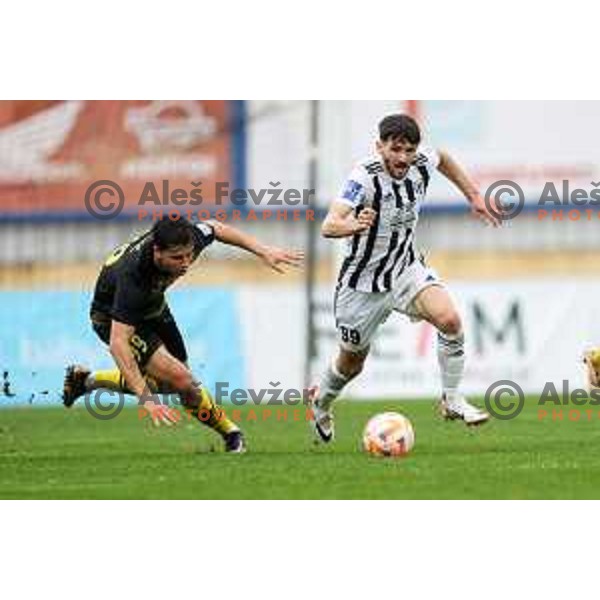 Dardan Shabanhaxhaj in action during Prva liga Telemach 2023/2024 football match between Radomlje and Mura in Domzale, Slovenia on October 29, 2023