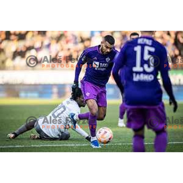 El Arabi Hilal Soudani in action during Prva liga Telemach football match between Maribor and Olimpija in Ljudski vrt, Maribor, Slovenia on December 3, 2023. Photo: Jure Banfi