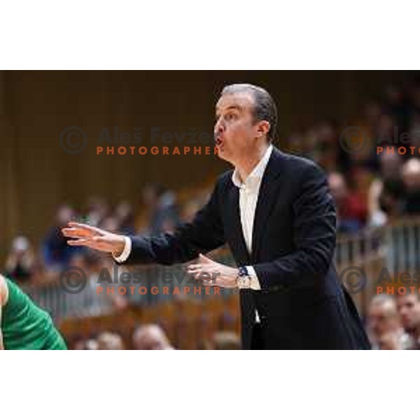 Simone Pianigiani, head coach of Cedevita Olimpija in action during ABA League 2023-2024 regular season basketball match between Cedevita Olimpija and Krka in Ljubljana, Slovenia on December 16, 2023. Foto: Filip Barbalic