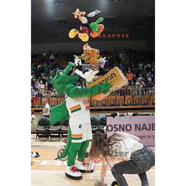 in action during ABA League 2023-2024 regular season basketball match between Cedevita Olimpija and Krka in Ljubljana, Slovenia on December 16, 2023. Foto: Filip Barbalic