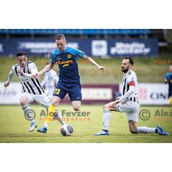 Sandi Nuhanovic vs Zan Karnicnik in action during Prva liga Telemach football match between Celje and Mura in Stadion Z’dezele, Celje, Slovenia on February 11, 2024. Photo: Jure Banfi