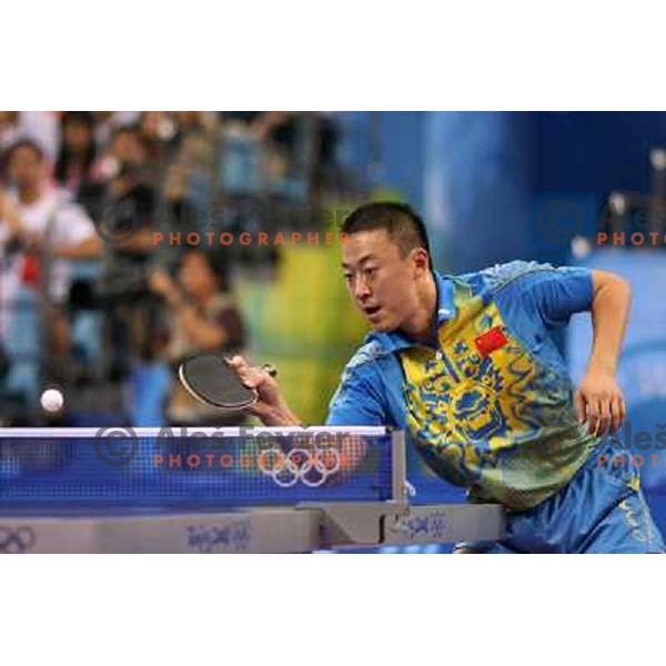 Bojan Tokic (SLO) lost 1:4 in third round of table tennis tournament against Ma Lin (CHN), Olympic games, Beijing, China 21..8.2008 