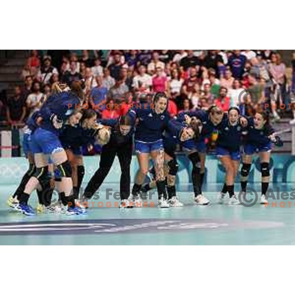 National team of Slovenia prior to Women’s Olympic Handball Tournament match between Slovenia and Germany at Paris 2024 Summer Olympic Games, France on July 30, 2024. Foto: Filip Barbalic