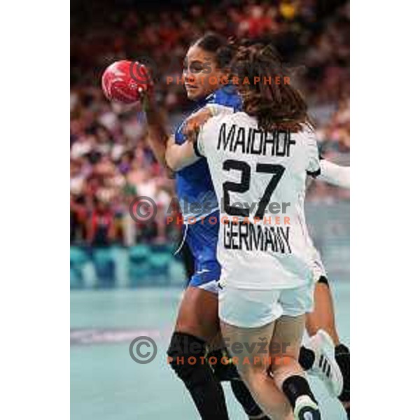 Elizabeth Omoregie of Slovenia in action during Women’s Olympic Handball Tournament match between Slovenia and Germany at Paris 2024 Summer Olympic Games, France on July 30, 2024. Foto: Filip Barbalic