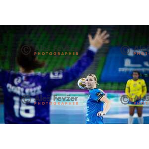 Mavsar Tamara of Krim Mercator in action during EHF Women’s Champion League 2024/25 match between Krim Mercator and Metz Handball in Arena Stozice, Slovenia, 10th November 2024. Photo: Grega Valancic / alesfevzer.com