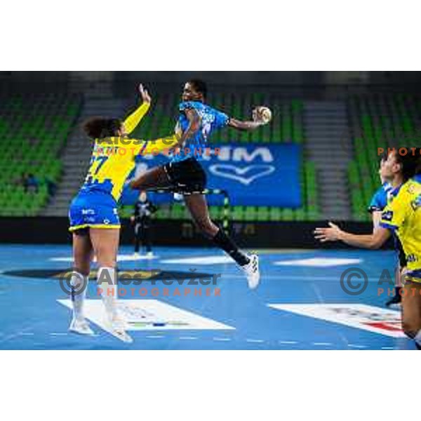 Ngombele Betchaidelle of Krim Mercator in action during EHF Women’s Champion League 2024/25 match between Krim Mercator and Metz Handball in Arena Stozice, Slovenia, 10th November 2024. Photo: Grega Valancic / alesfevzer.com