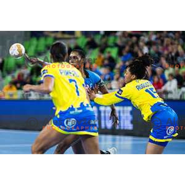 Ngombele Betchaidelle of Krim Mercator in action during EHF Women’s Champion League 2024/25 match between Krim Mercator and Metz Handball in Arena Stozice, Slovenia, 10th November 2024. Photo: Grega Valancic / alesfevzer.com