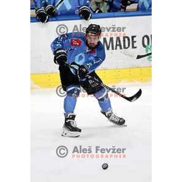 Nik Simsic in action during IceHL match between SZ Olimpija and Black Wings Linz in Ljubljana, Slovenia on November 22, 2024