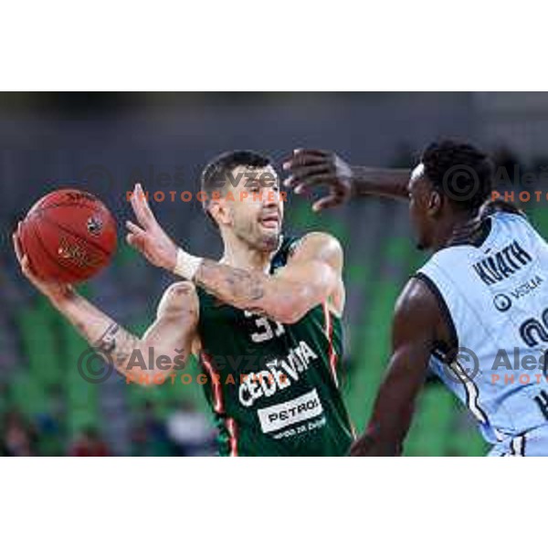 Andrija Stipanovic of Cedevita Olimpija in action during BKT EuroCup 2024/2025 basketball match between Cedevita Olimpija and Veolia Towers Hamburg in Ljubljana, Slovenia on November 28, 2024. Photo: Filip Barbalic