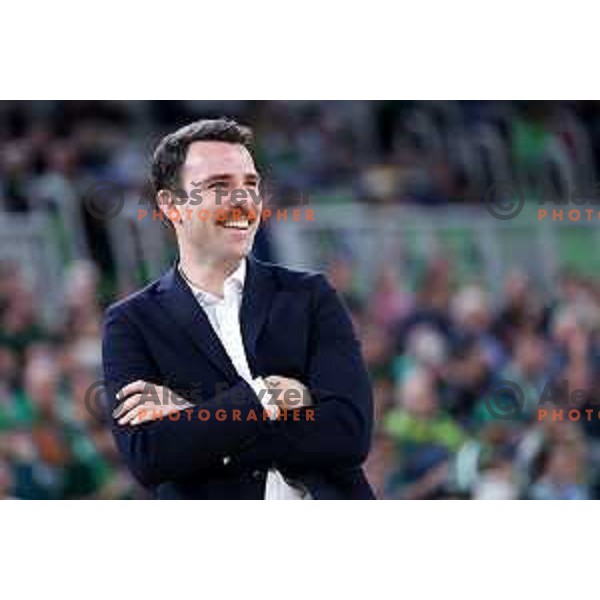 Head coach of Veolia Towers Hamburg, Benka Barloschky in action during BKT EuroCup 2024/2025 basketball match between Cedevita Olimpija and Veolia Towers Hamburg in Ljubljana, Slovenia on November 28, 2024. Photo: Filip Barbalic