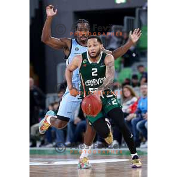 Devante Jones of Cedevita Olimpija and Johnathan Stove of Veolia Towers Hamburg in action during BKT EuroCup 2024/2025 basketball match between Cedevita Olimpija and Veolia Towers Hamburg in Ljubljana, Slovenia on November 28, 2024. Photo: Filip Barbalic