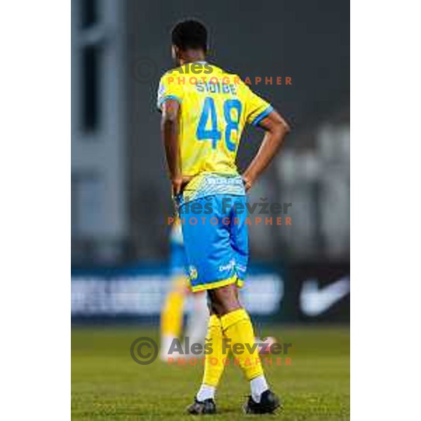 Ahmed Sidibe in action during Prva liga Telemach 2024/2025 football match between Koper and Olimpija at Bonifika Stadium in Koper on February 8, 2025