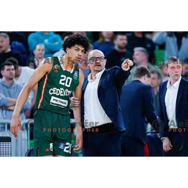 Joan Beringer and Zvezdan Mitrovic, head coach of Cedevita Olimpija during AdmiralBet ABA League 2024/2025 regular season basketball match between Cedevita Olimpija Ljubljana (SLO) and Crvena Zvezda MeridianBet (SRB) in SRC Stozice, Ljubljana, Slovenia on March 9, 2025