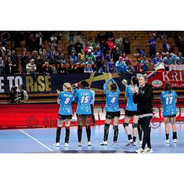 Players of Krim Mercator greet the fans after EHF Women\'s Champions League match between Krim Mercator Ljubljana and HB Ludwigsburg in Ljubljana, Slovenia on March 30, 2025. Photo: Filip Barbalic