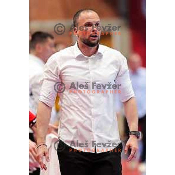 Head coach of LL Grosist Slovan, Uros Zorman in action during Semifinal of Slovenian Handball Cup between LL Grosist Slovan and Gorenje Velenje in Ljubljana, Slovenia on April 4, 2025. Photo: Filip Barbalic