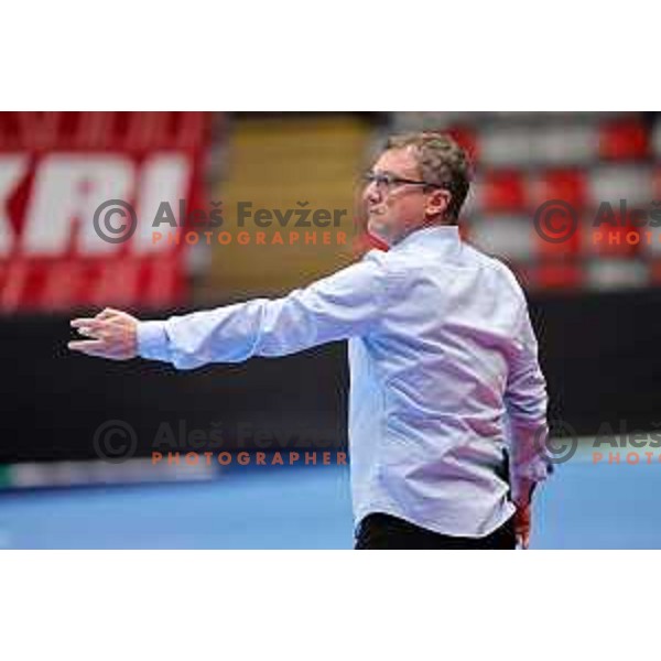 Head coach of Gorenje Velenje, Zoran Jovicic in action during Semifinal of Slovenian Handball Cup between LL Grosist Slovan and Gorenje Velenje in Ljubljana, Slovenia on April 4, 2025. Photo: Filip Barbalic