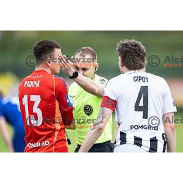 Referee Alen Borosak after VAR observation during Prva liga Telemach football match between Nafta 1903 and Mura in Sportni park Lendava, Slovenia on April 5, 2025. Photo: Jure Banfi