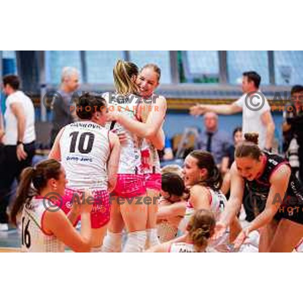 Iza Mlakar and players of OTP banka Branik celebrate Slovenian National Volleyball Title in Kamnik, Slovenia on April 30, 2025