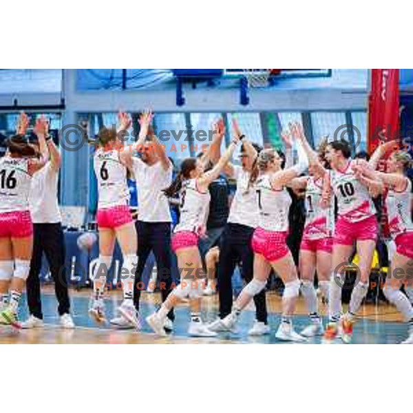 Iza Mlakar and players of OTP banka Branik celebrate Slovenian National Volleyball Title in Kamnik, Slovenia on April 30, 2025