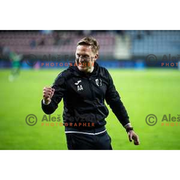 Ales Arnol, head coach of Bravo celebrates during Prva liga Telemach football match between Nafta 1903 and Bravo in Sportni park Lendava, Slovenia on May 1, 2025. Photo: Jure Banfi