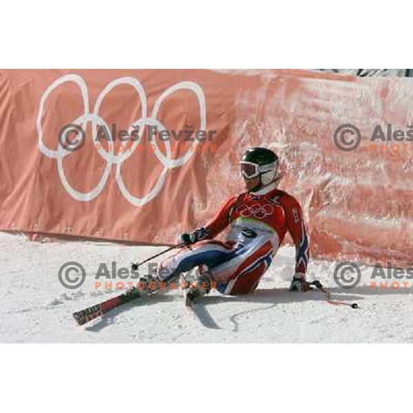 in the finish line of 2006 Torino Winter Olympic games men\'s downhill race in Borgata, Sestriere on February 12, 2006