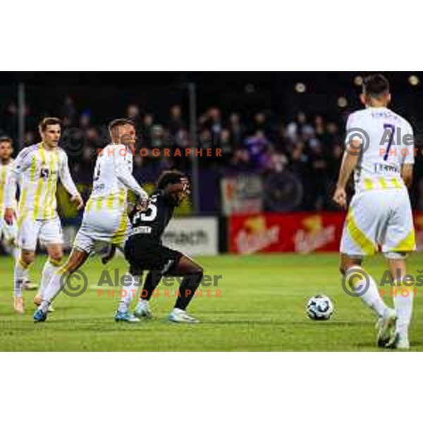 Pijus Sirvys of NK Maribor and Isaac Matondo of FC Koper in action during Prva liga Telemach 2024/2025 football match between Koper and Maribor in Koper, Slovenia on May 18, 2025 Photo: Grega Valancic