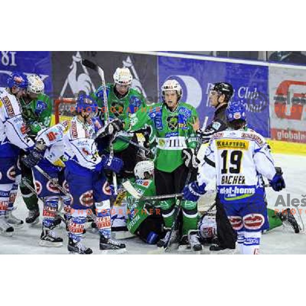 Ropret at ice hockey match in the EBEL League , Tilia Olimpija - EC Pasut VSV , 14.10.2008 Hala Tivoli, Ljubljana 