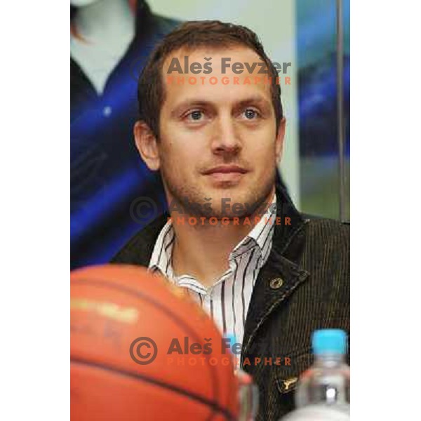 Jure Kosir at the presentation and press conference of the Marko Milic basketball ball , Intersport , Mercator Center Siska, 17.10.2008 