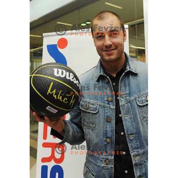 Marko Milic at the presentation and press conference of the Marko Milic basketball ball , Intersport , Mercator Center Siska, 17.10.2008 