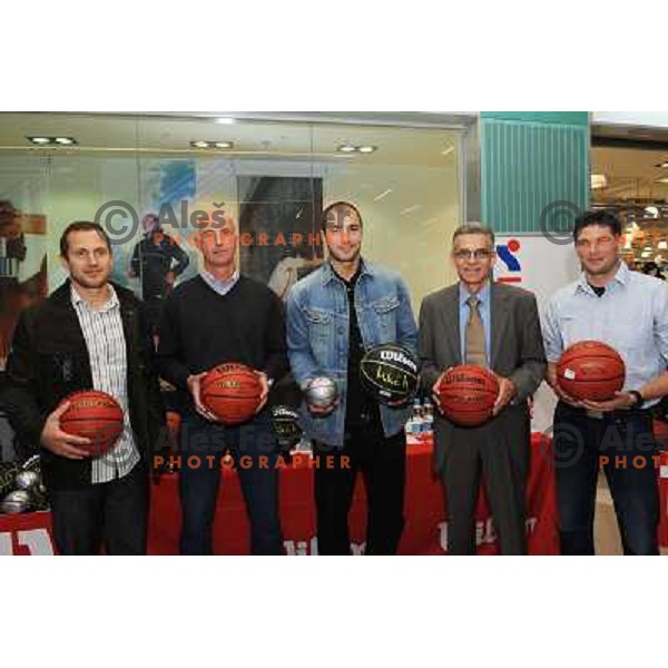  at the presentation and press conference of the Marko Milic basketball ball , Intersport , Mercator Center Siska, 17.10.2008 