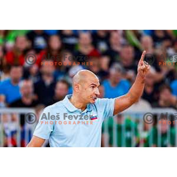 Fabio Soli, head coach of Slovenia in action during Men’s Volleyball Nations League match between Slovenia and Canada in Ljubljana, Slovenia on July 16, 2025